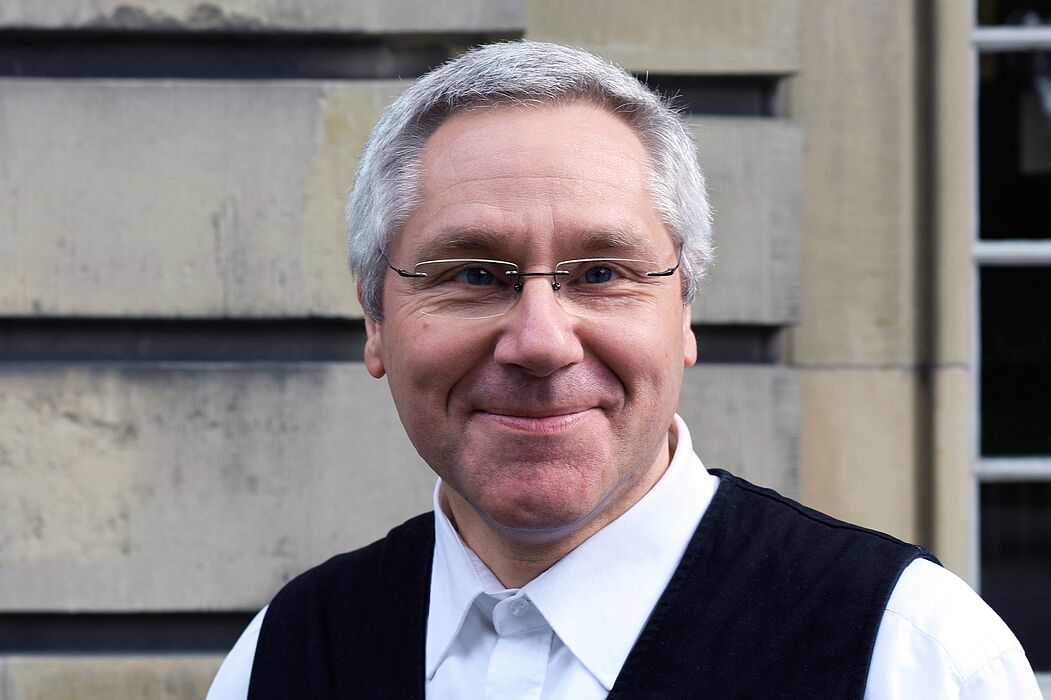 Foto (Universität Paderborn): Prof. Dr. Dieter Krimphove
