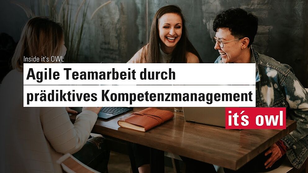 Im Dezember 2021 haben Prof. Anja Iseke und Prof. Kirsten Thommes das Projekt bei it's OWL vorgestellt. Das Video zeigt den Vortragsmitschnitt