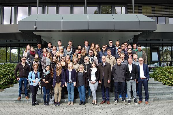 Foto: Studierende aus Paderborn zu Besuch bei Wortmann